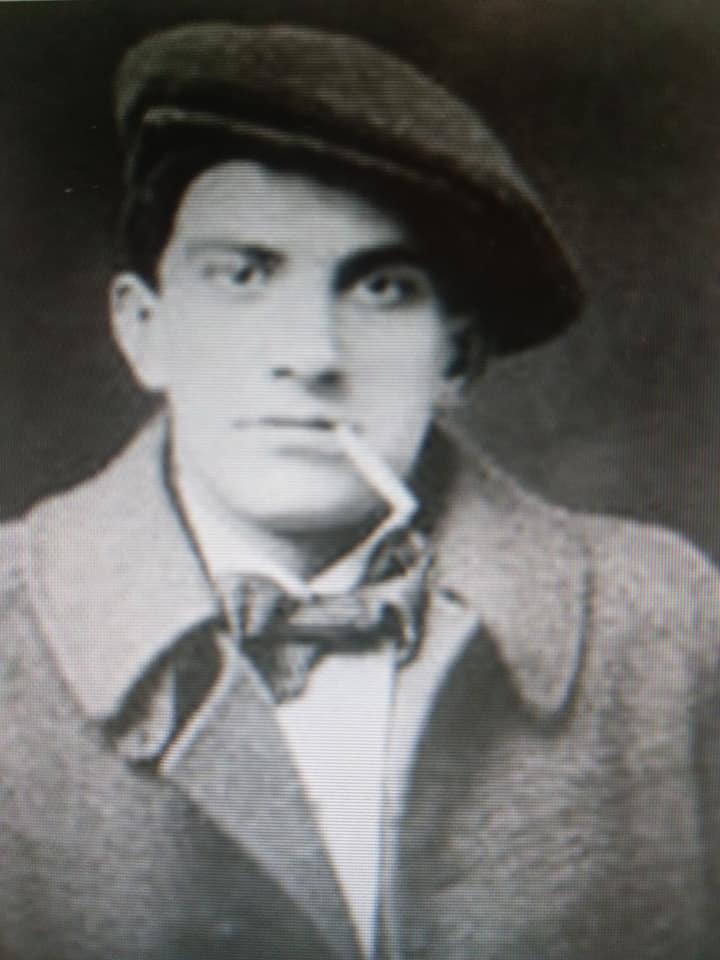 台灣欠缺這樣的詩人