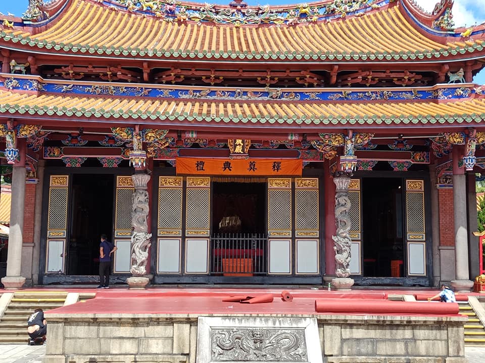 遊孔廟，見麒麟