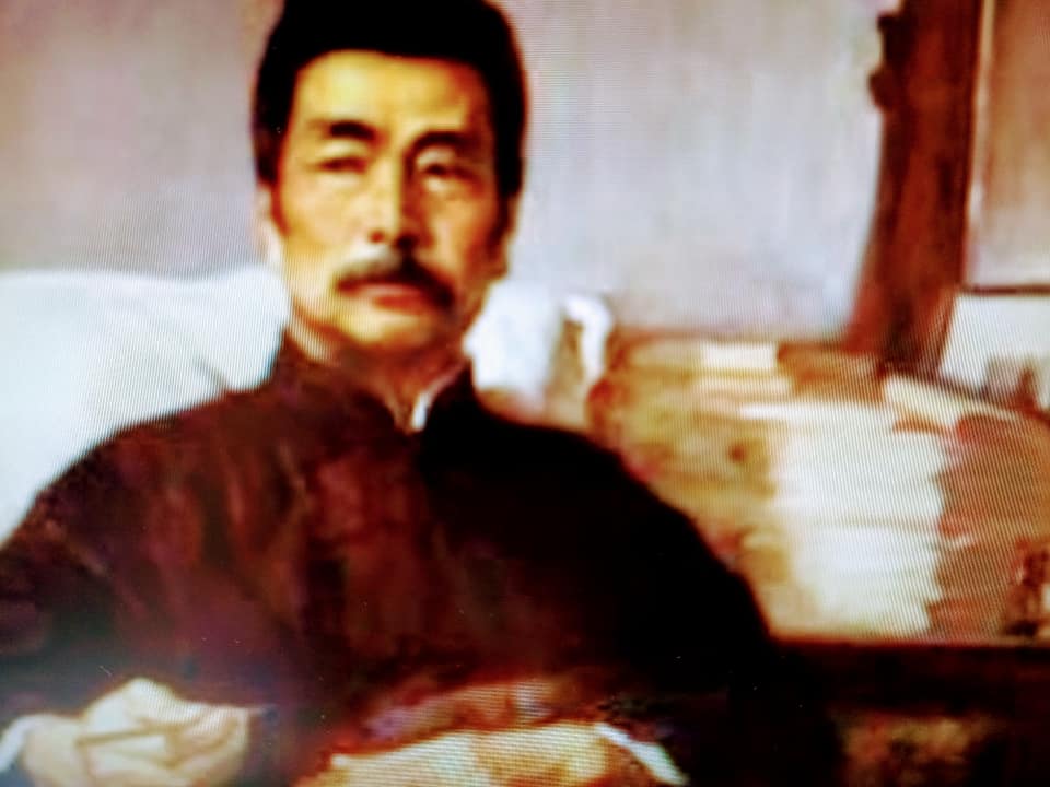 勾勒魯迅真形象